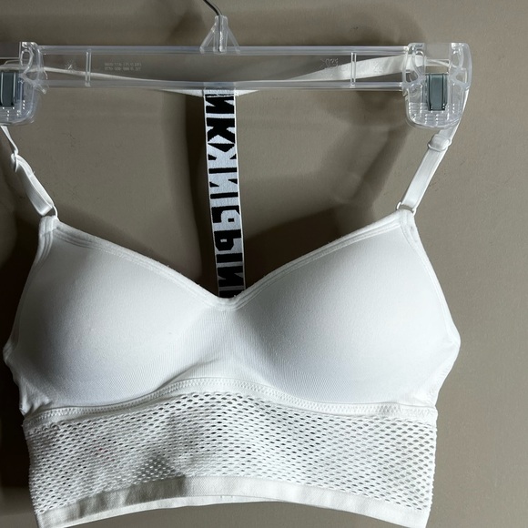 Pink by Victoria’s Secret white wireless bralette XS - Picture 1 of 11